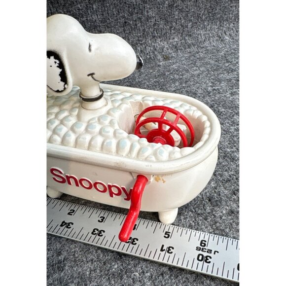 Bubble Blower Snoopy Bathtub Vintage 1965 United Features Syndicate Vtg - Picture 7 of 7